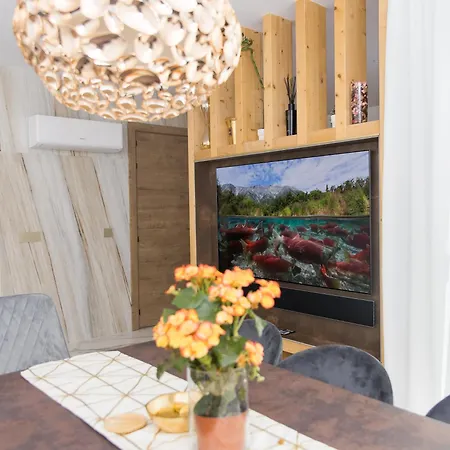 ヴィラ Atlantic Saphire アデヘ