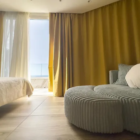 Atlantic Saphire アデヘ