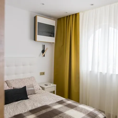 Atlantic Saphire * アデヘ