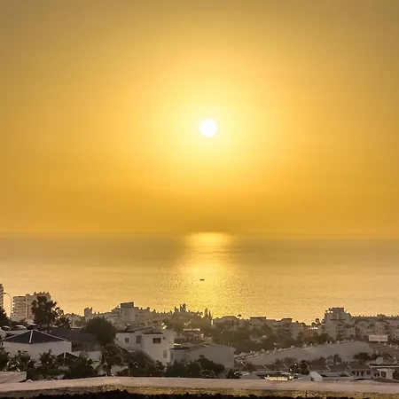 Atlantic Saphire Willa *