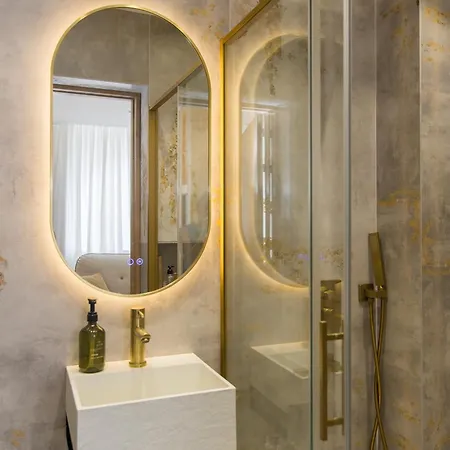 Atlantic Saphire * أذيخي