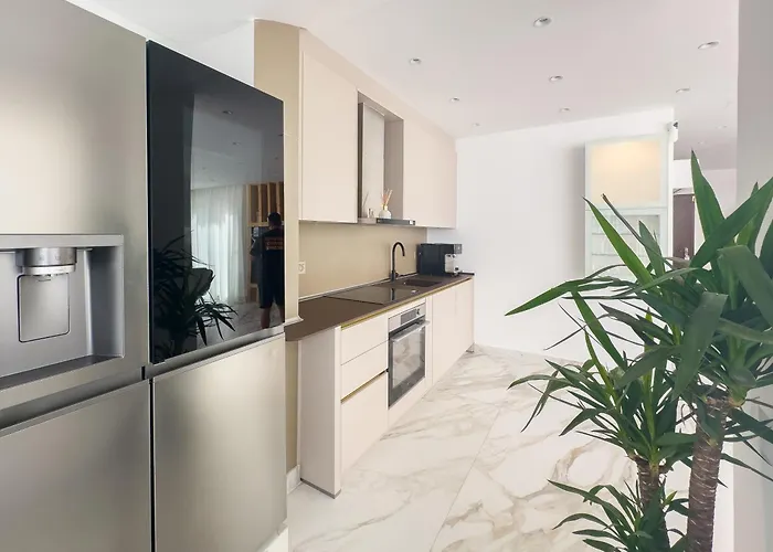 Atlantic Saphire * אדחה