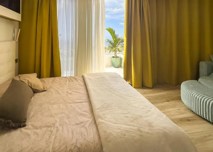 Atlantic Saphire Villa