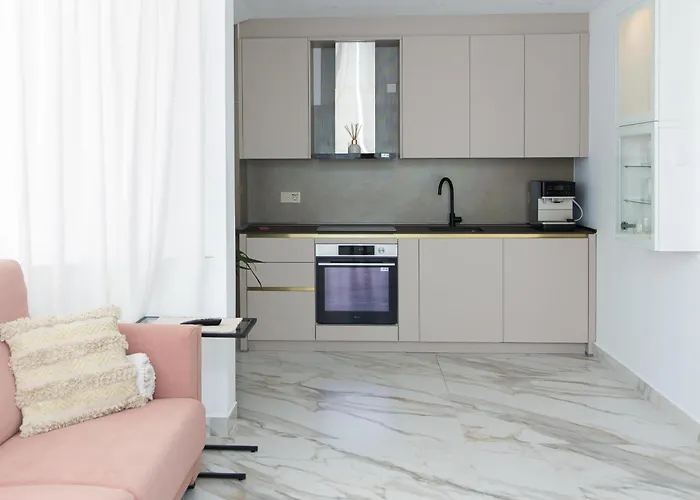 Atlantic Saphire * אדחה